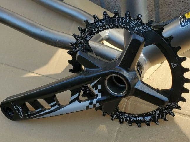 MORATI マウンテンバイクチタンフレーム26インチ用　中古品