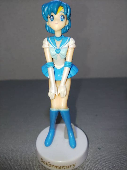 セーラームーンフィギュア