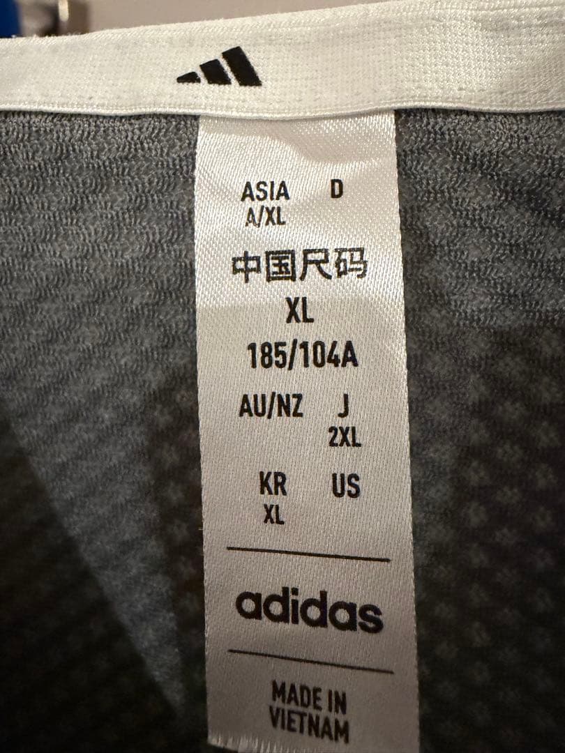 adidasツイストウィーブ ハーフジップ長袖フーディー ゴルフ　セットアップ
