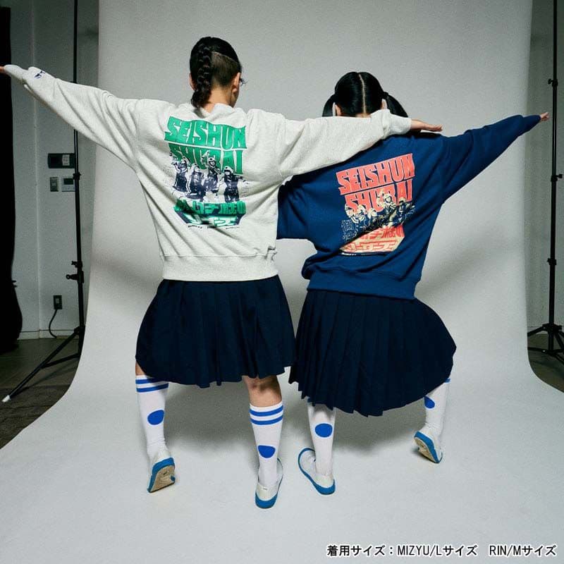 本日限定価格 新しい学校のリーダーズ トレーナー L 青春襲来 チラシ 缶バッジ