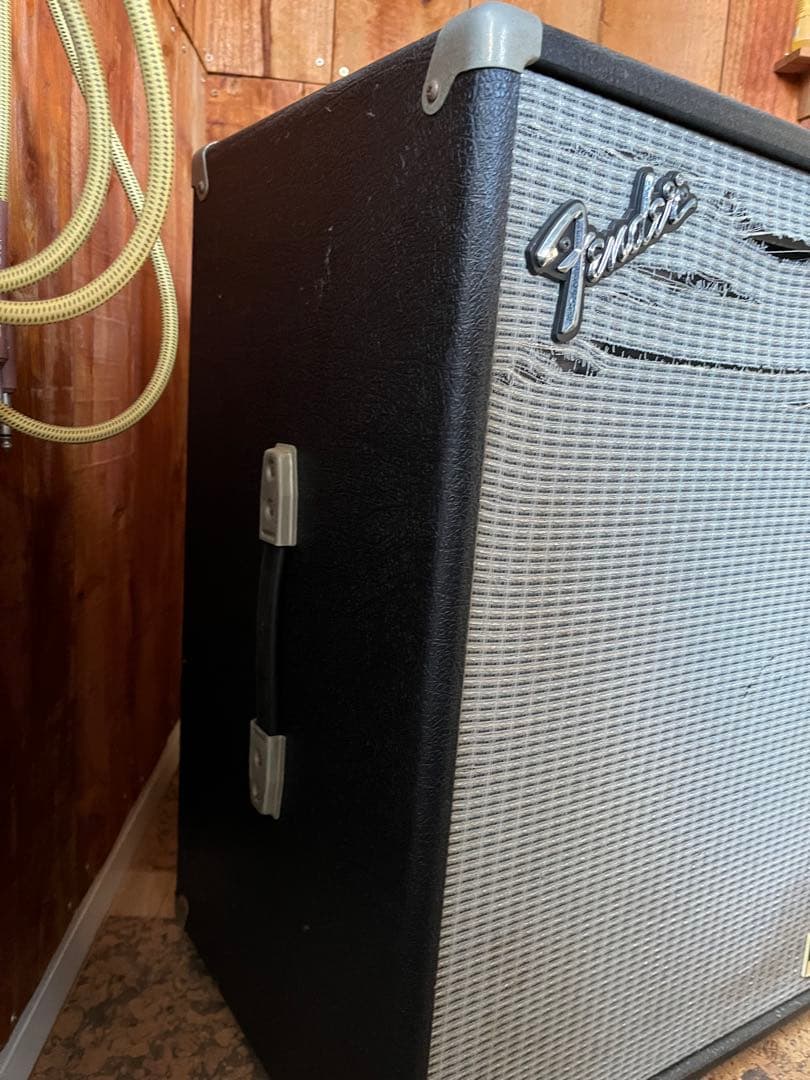 年代物Fender フェンダーベースマンB210celestionキャビネット