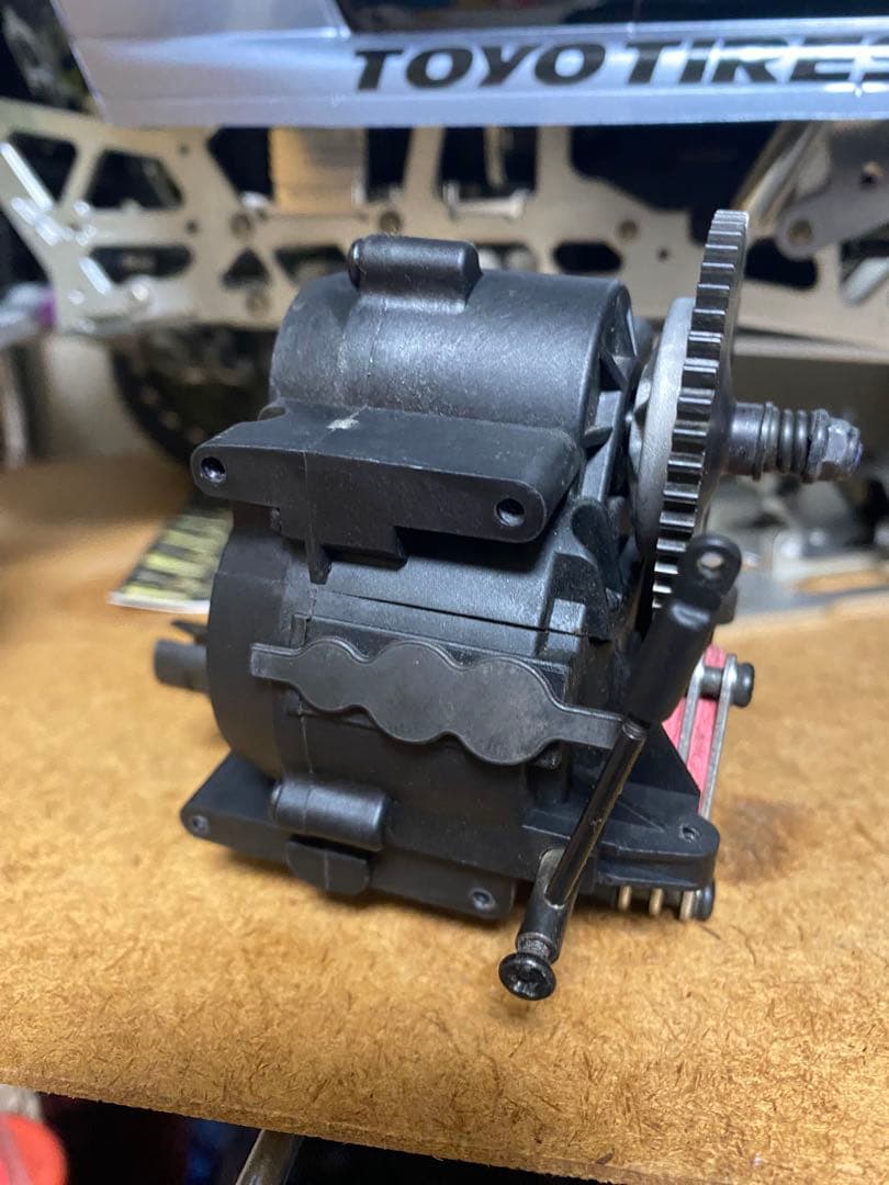 HPI サベージ　3速　ギアボックス