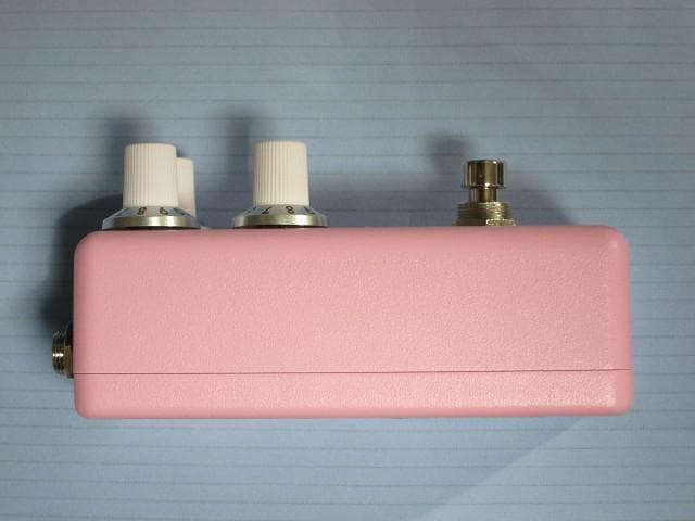 ギター Fender HELLO KITTY FUZZ