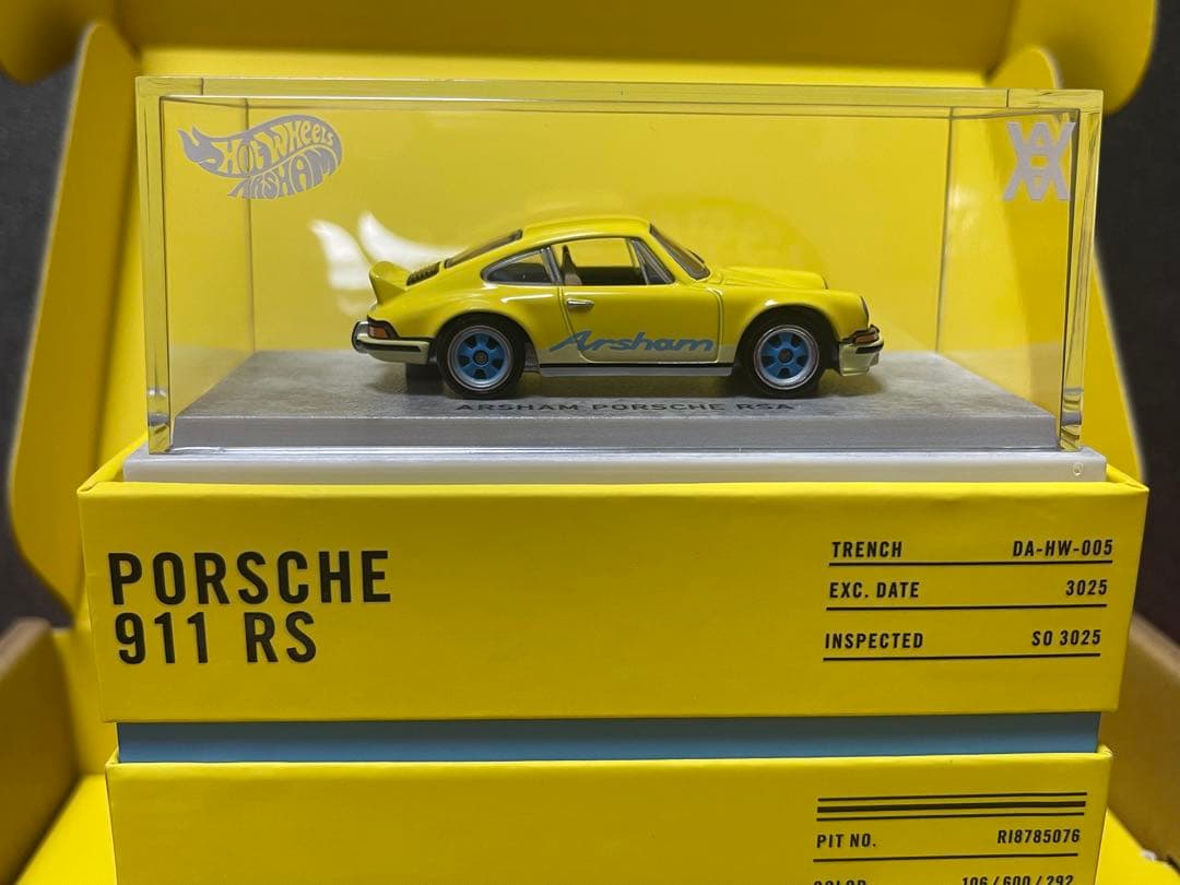 ミニカー Hot Wheels Daniel Arsham Porsche 911