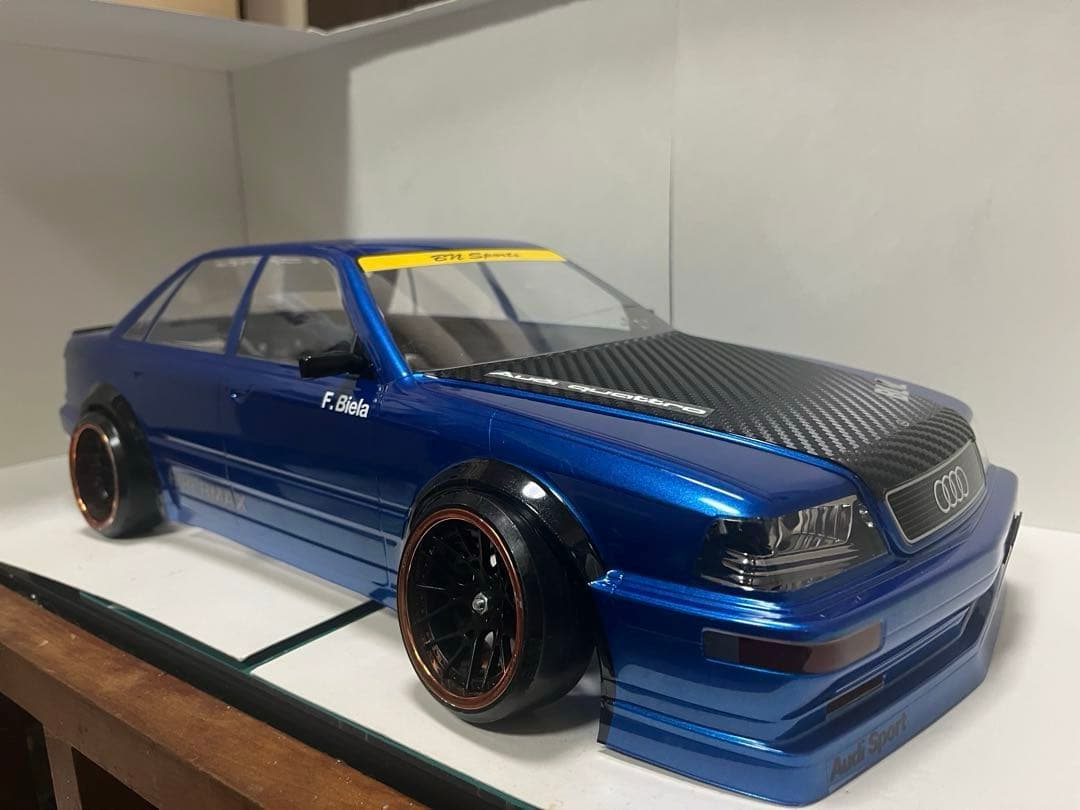 ラジコン タミヤ 1991 アウディV8ツーリング　塗装済みボディのみ