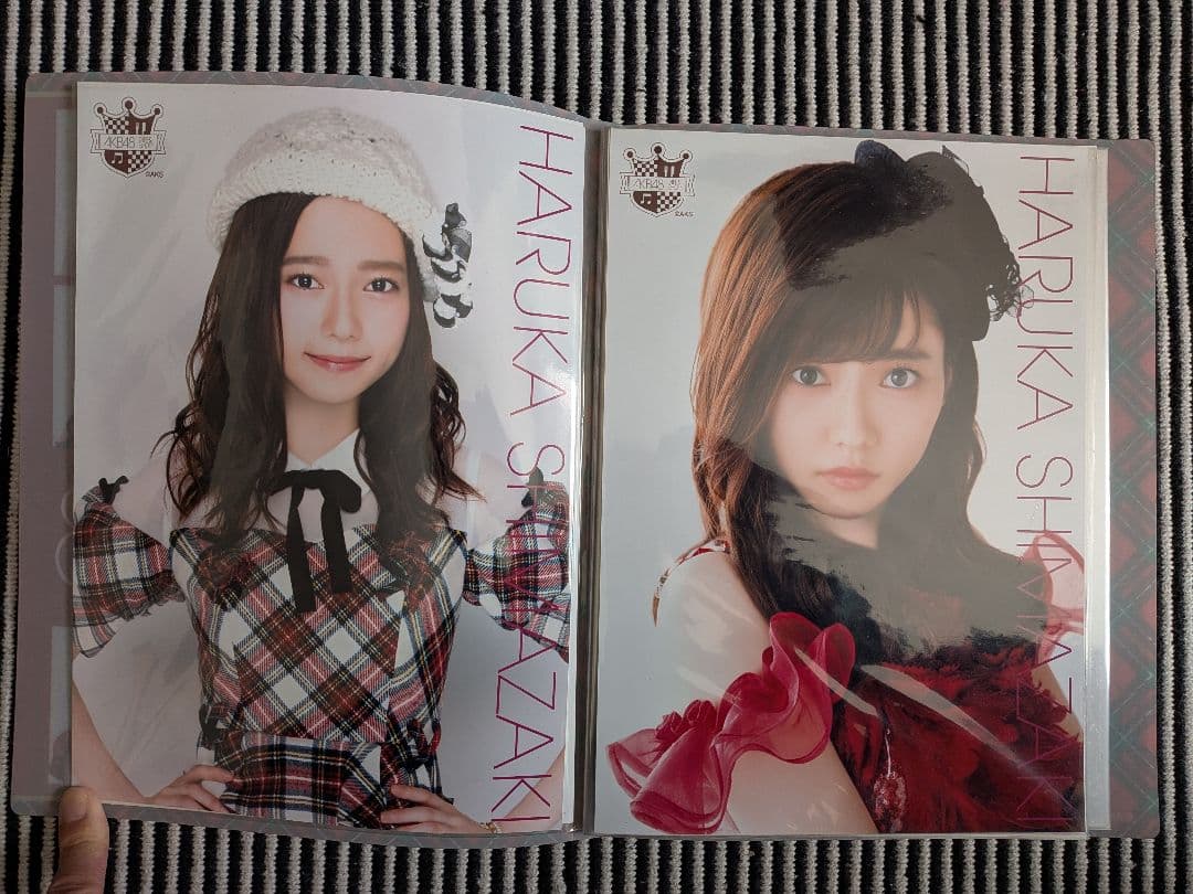 AKB48　クリアフォルダー+ピンナップポスター24枚セット