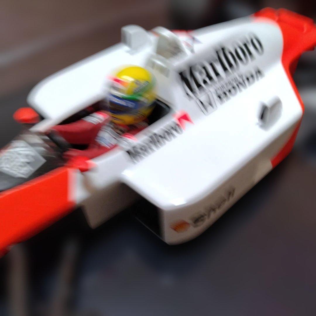 1/18 マクラーレン ホンダ MP4/4 アイルトン セナ マルボロ