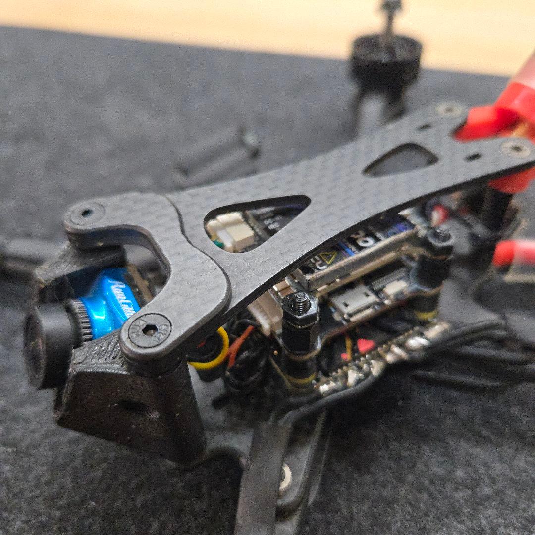 【自作レースドローン】5インチ　レーシング　フリースタイル　 クワッドコプター