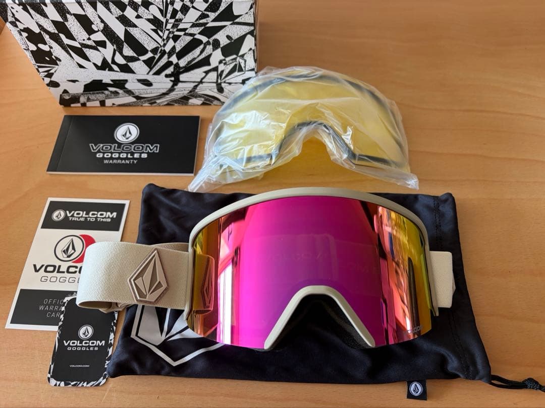 ＜新品/未使用品＞ VOLCOM Garden スノーゴーグル　アジアンフイット