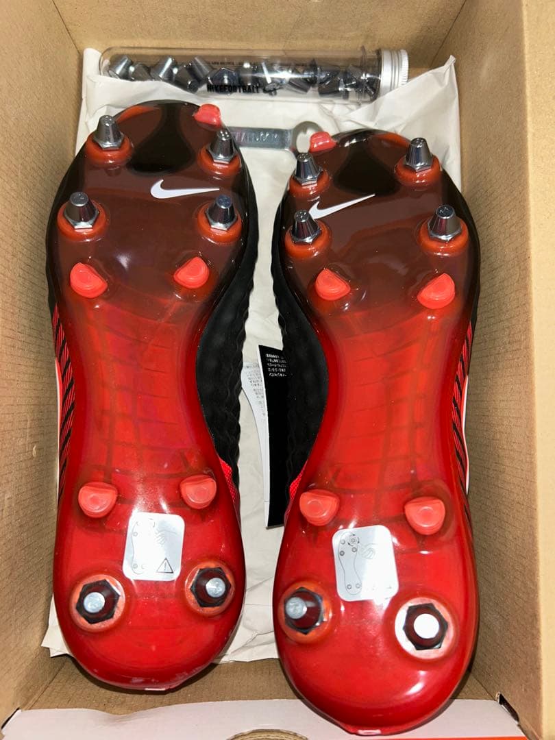 新品 ナイキ サッカースパイク マジスタ オーパス2 SG-pro 28cm