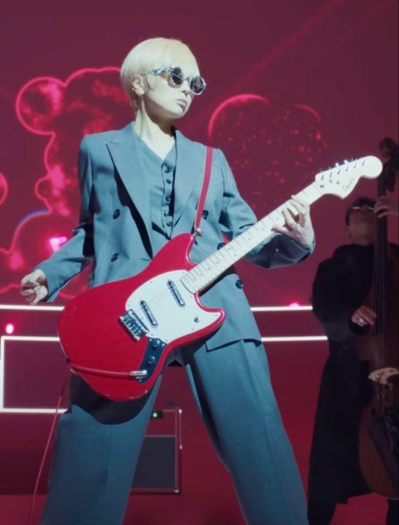 Squier by Fender MUSTANG 椎名林檎仕様