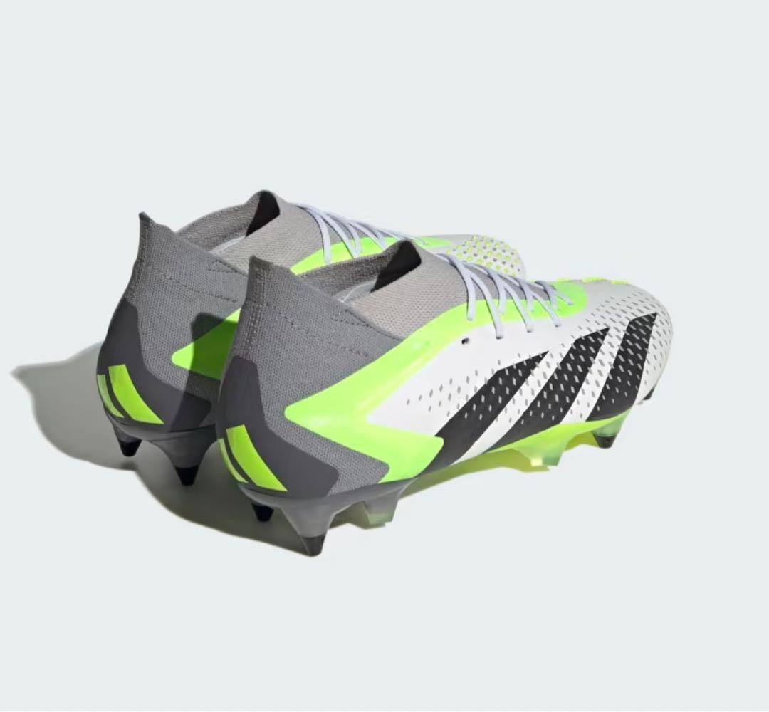 新品 28cm アディダス プレデター アキュラシー.1 サッカースパイク