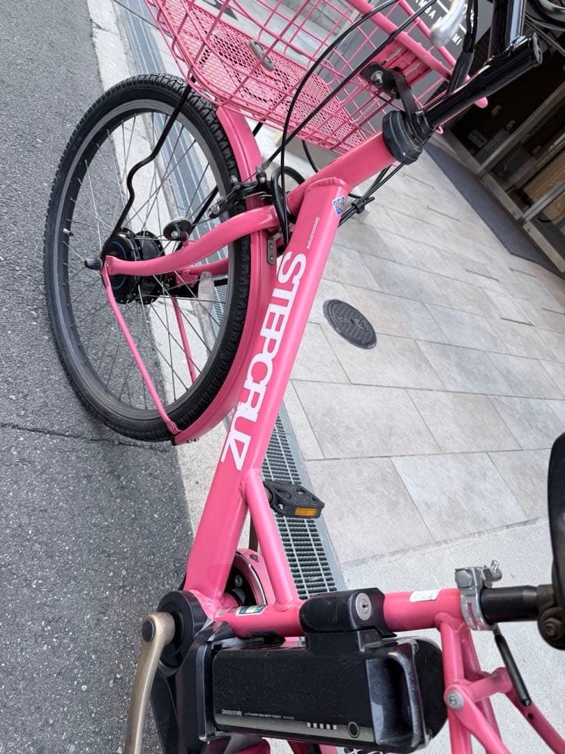 大阪府　ブリヂストン　電動アシスト自転車 ピンク