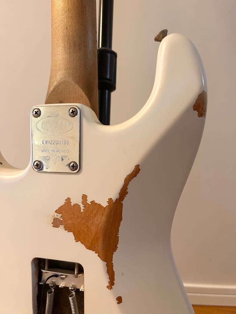 EVH フランケンシュタイン ホワイト 美品 ソフトケース付き　送料込