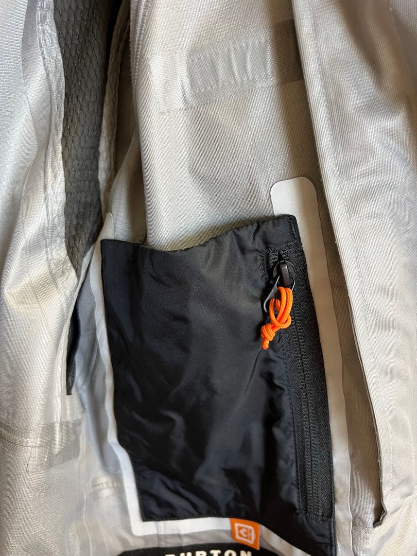 Burton カーボネート ゴアテックスGORE-TEX 3L ジャケット