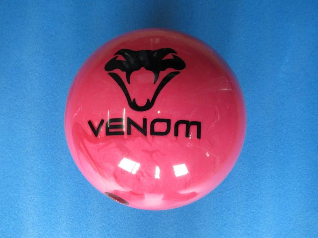 HYPER　VENOM　ボウリングボール　ボーリング