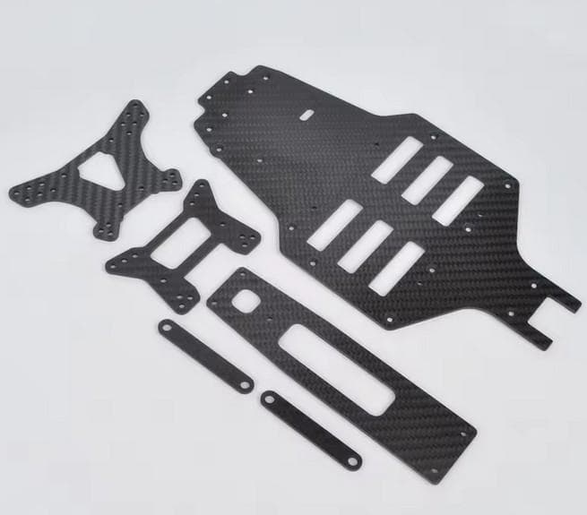 H*E様 マンタレイ カーボン シャーシプレートセット