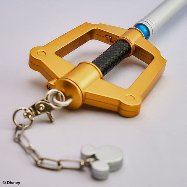 【新品・未開封品】ライトアップキーブレード　キングダムチェーンVer. 2　③