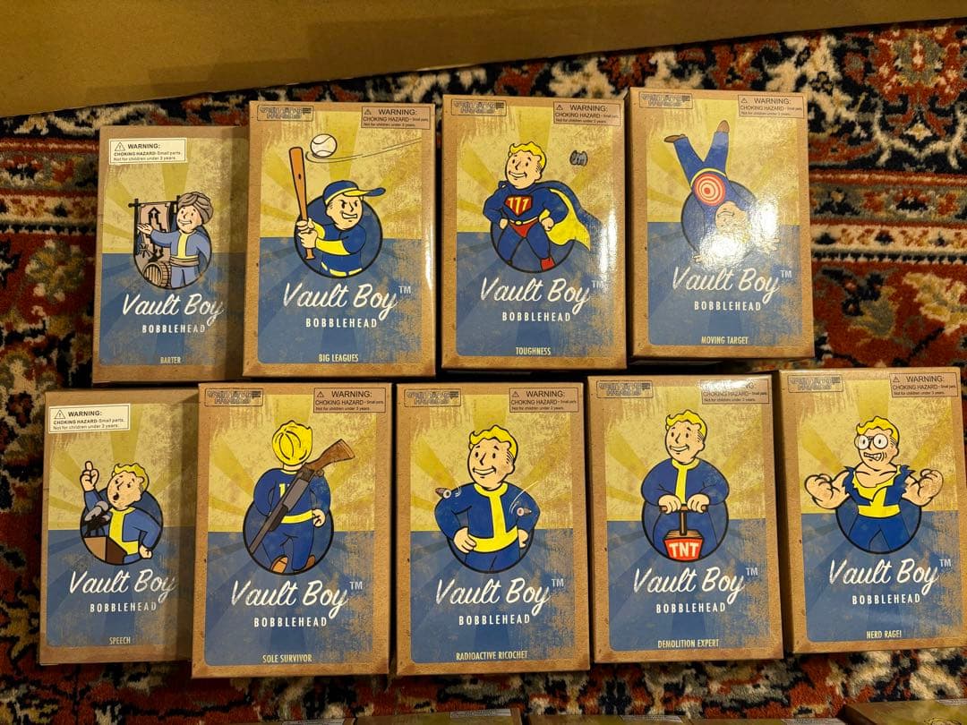A*o様 正規品 全28種fallout ヴォルトボーイ ボブルヘッド フィギュ