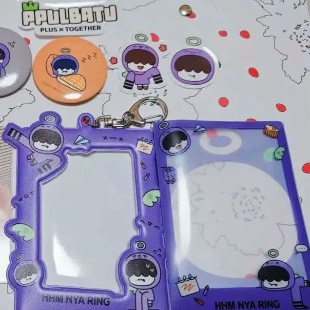 【公式】TXT フムニャリン　ヒュニンカイキーリング＋カードケース＋缶バッジ等