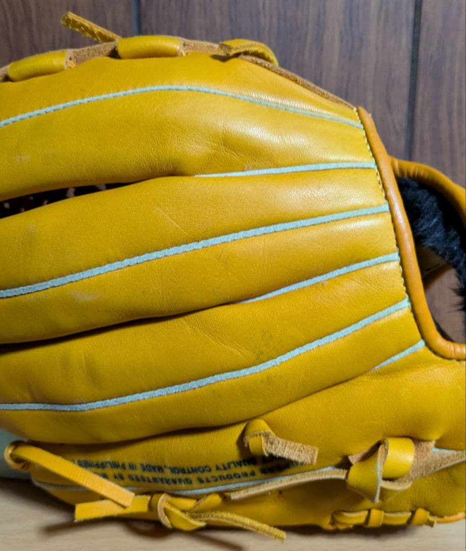 Mizuno イエロー グローブ