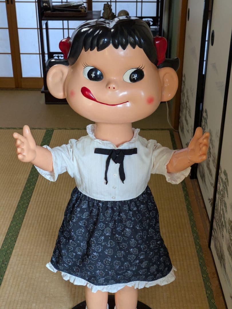 もんちゃん専用　ホッペ赤店頭ペコちゃん　等身大ペコちゃん　店頭用ペコちゃん