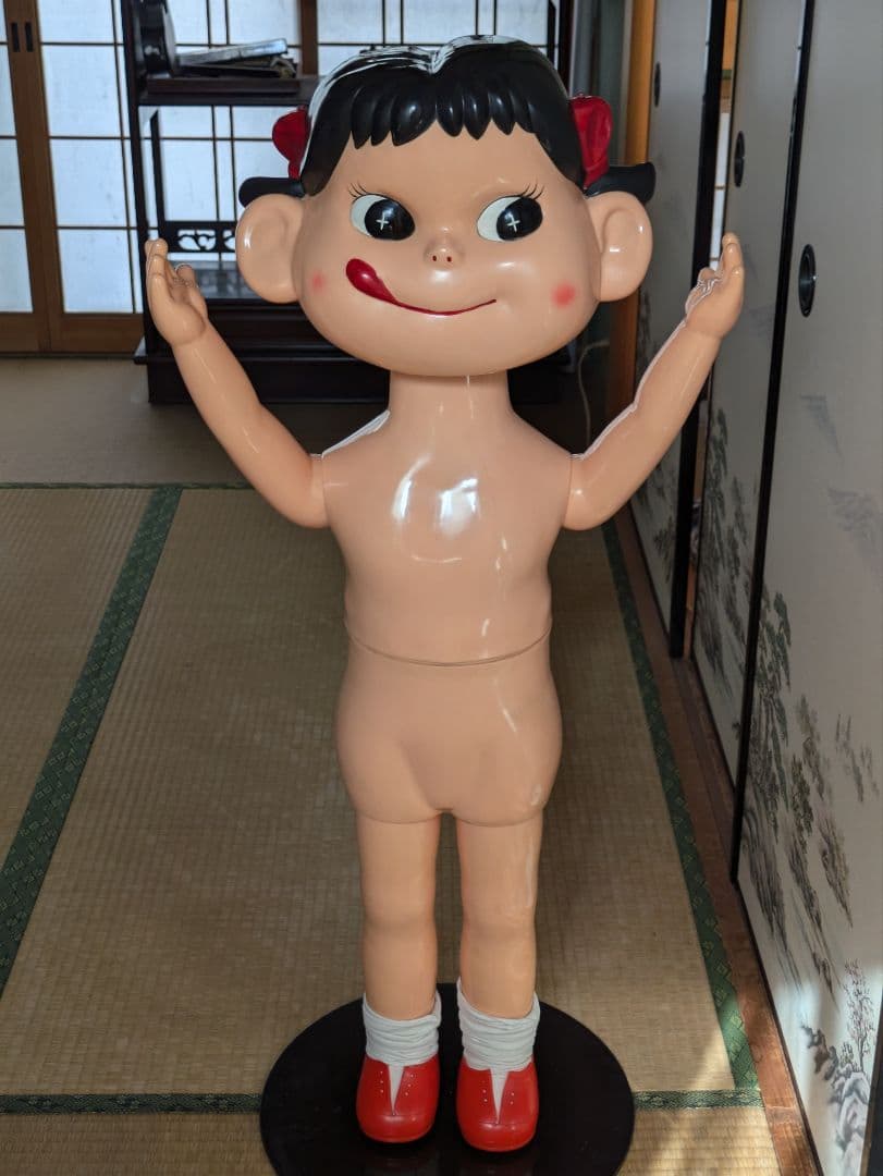 もんちゃん専用　ホッペ赤店頭ペコちゃん　等身大ペコちゃん　店頭用ペコちゃん