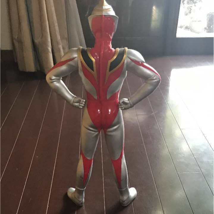 ウルトラマン 巨大人形 大幅値下げ有り