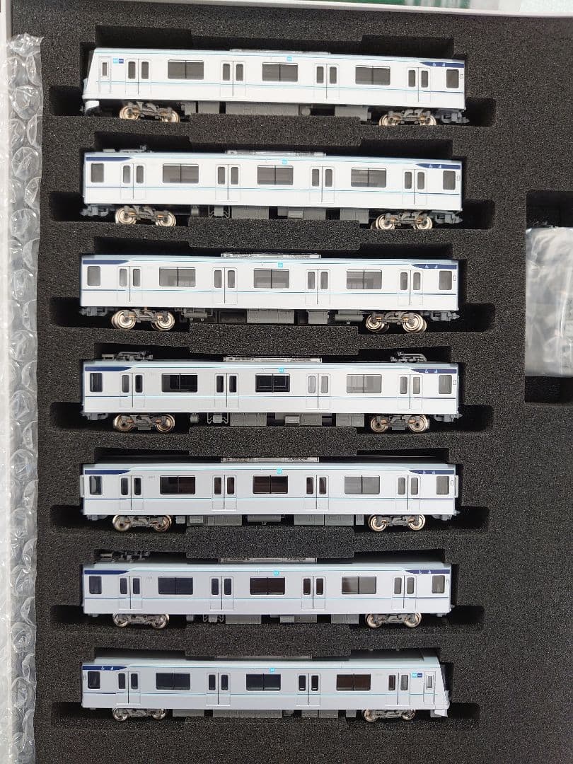7両HG密連カプラー付 東京メトロ 13000系 日比谷線 30680 墨入仕上
