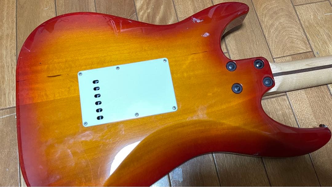 Greco WS-STD CBS/R ストラトキャスター