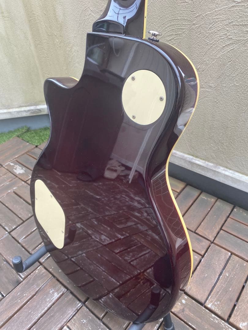 Silvertone(シルバートーン)
