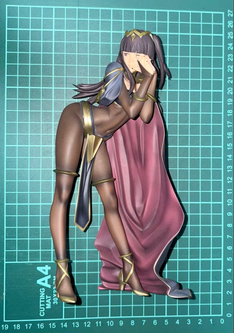 サーリャ　フィギュア　ファイアーエムブレム覚醒