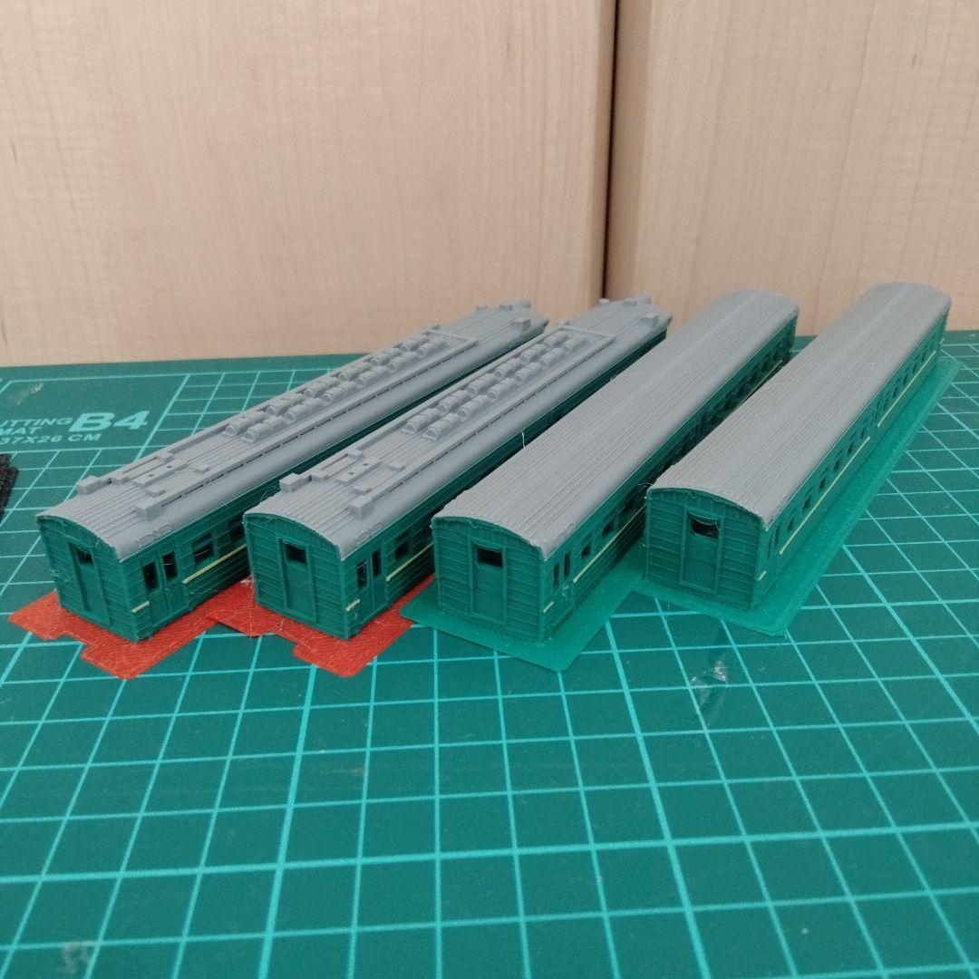 ソ連・ロシア　ER10近郊電車　鉄道模型（Nゲージ）キット　4両セット