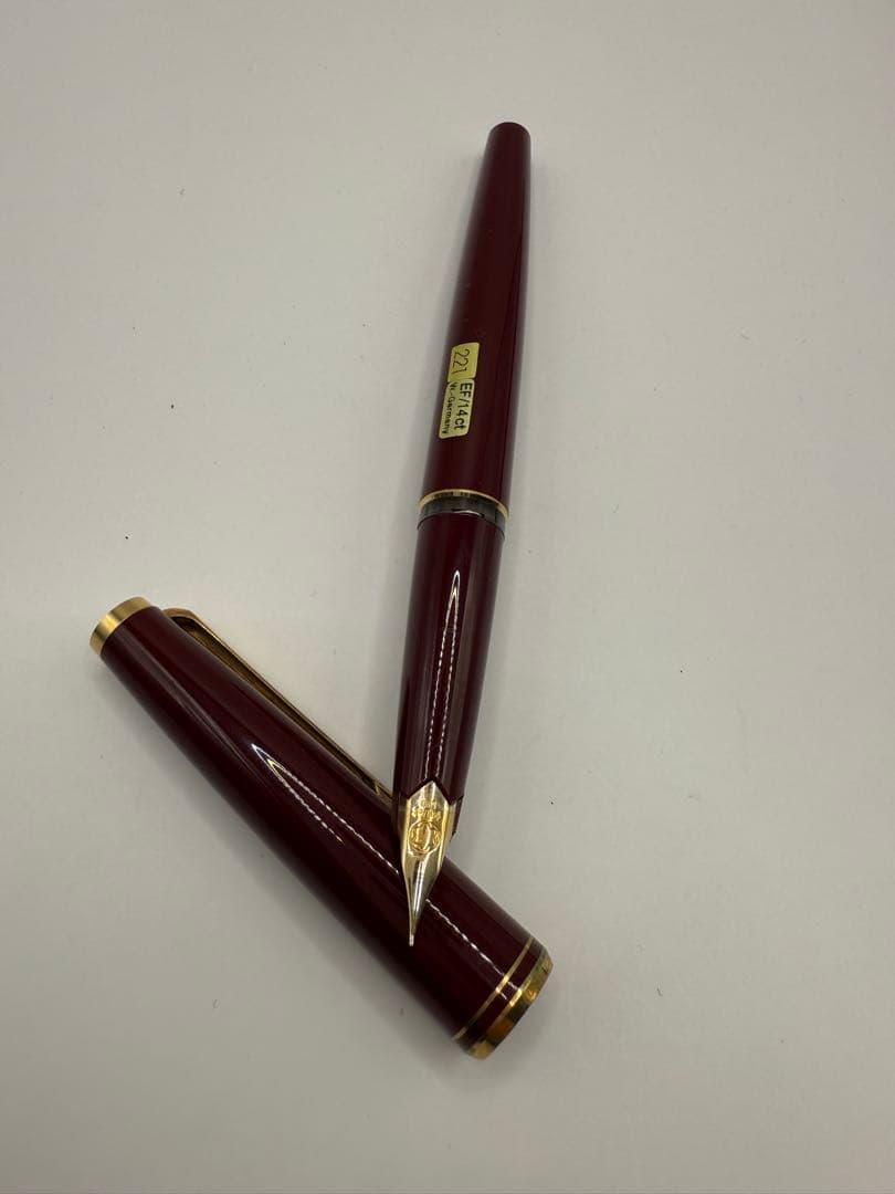2本セットMontblanc 万年筆 バーガンディ