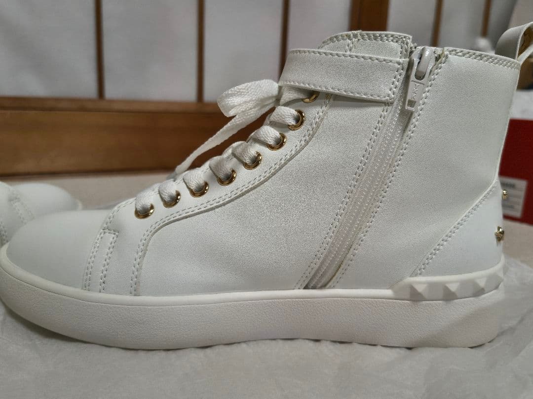 M・U SPORTS ハイカットゴルフシューズ