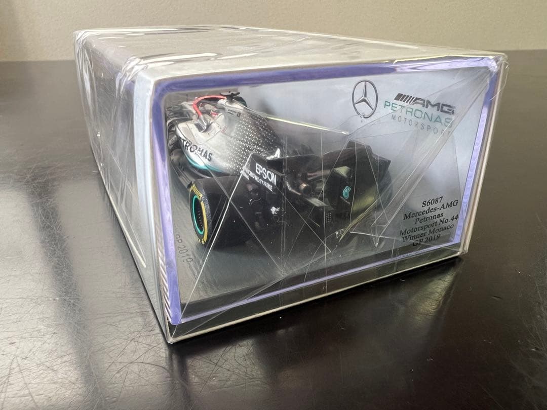 F1 Mercedes-AMG W10 EQ 1:43 ルイスハミルトン未開封