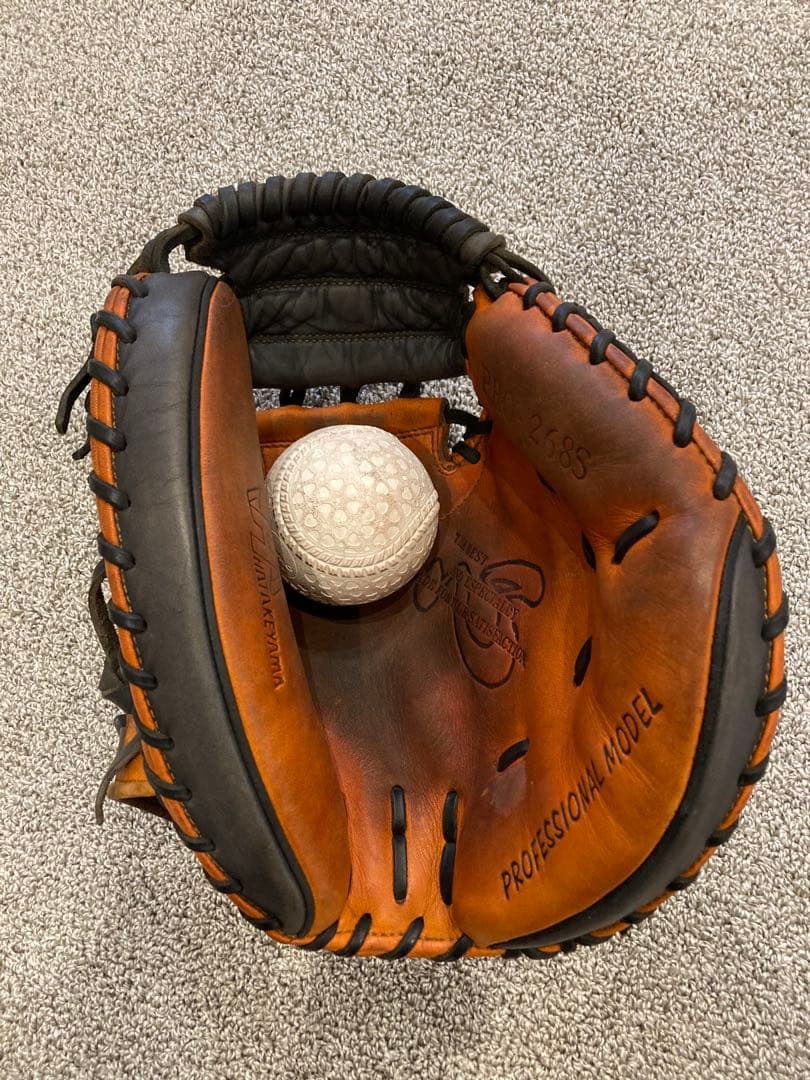 ハタケヤマ　軟式　キャッチャーミット