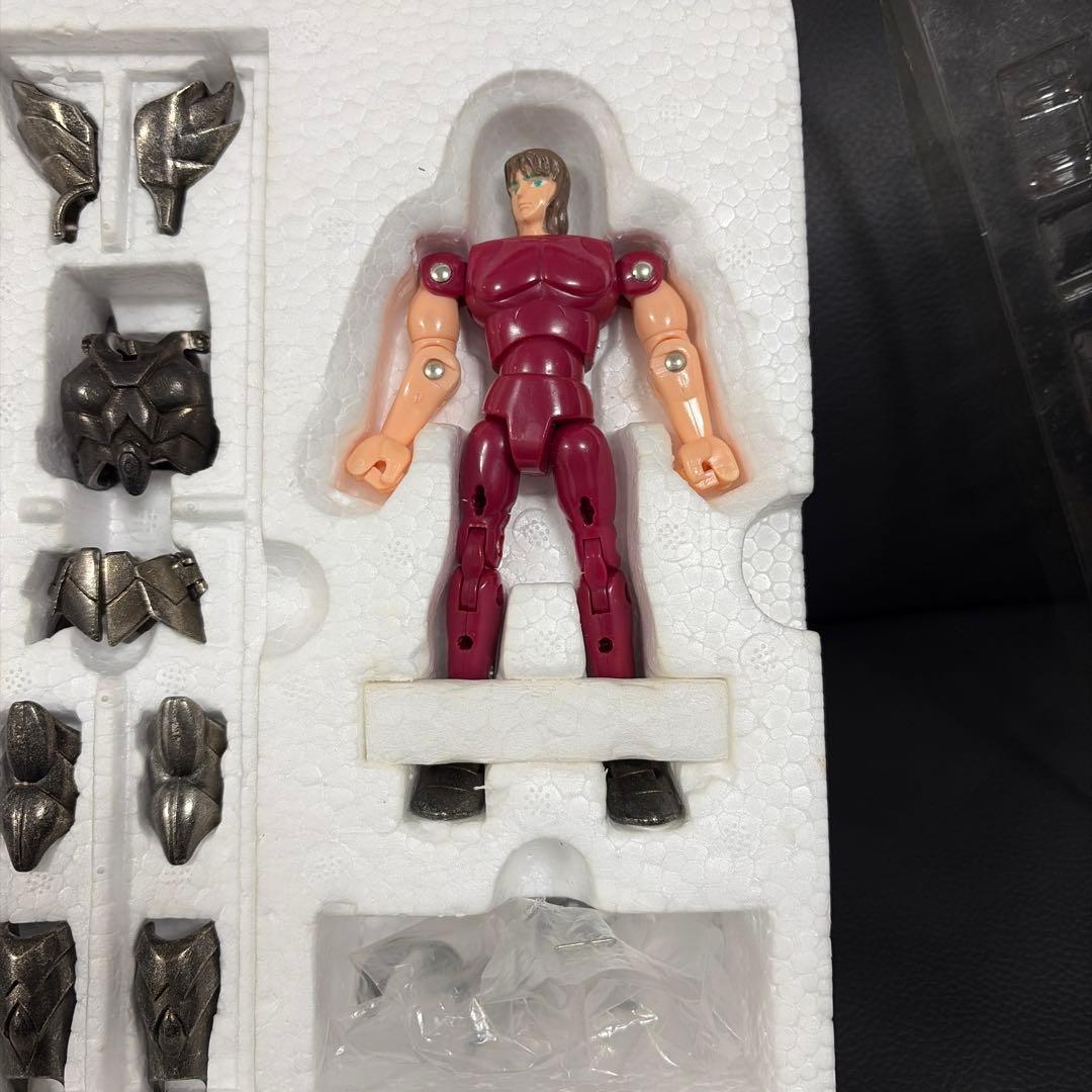 聖闘士星矢　アルファローブ　フィギュア