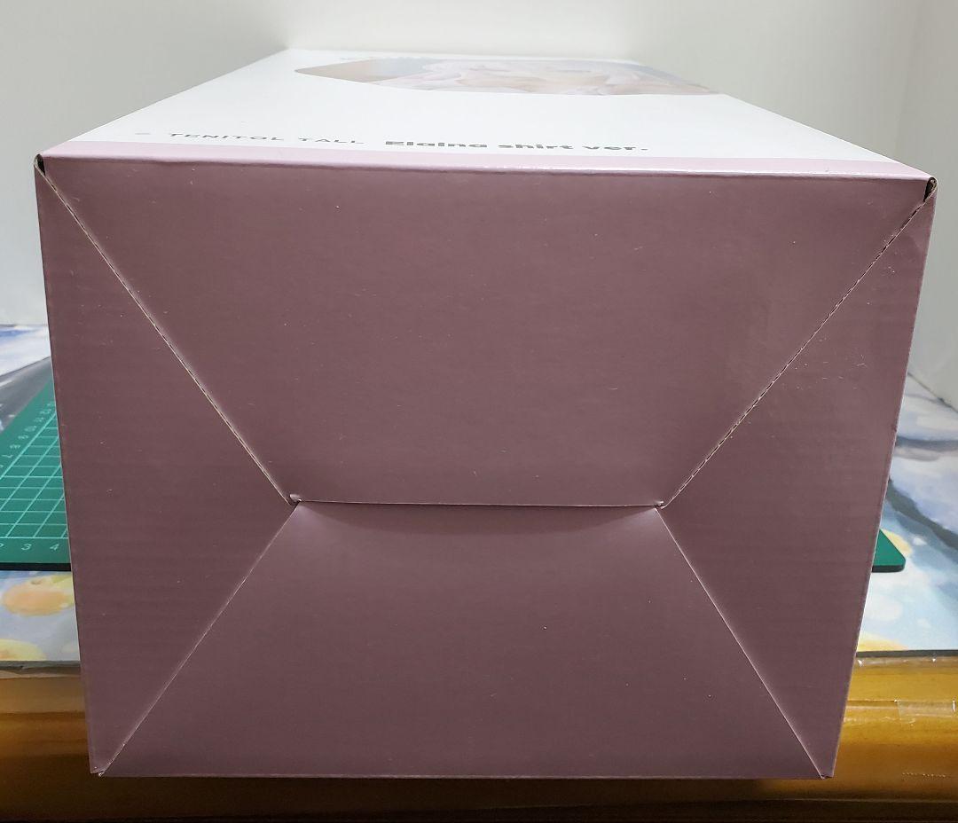 魔女の旅々 イレイナ フィギュア シャツ　「未開封品」