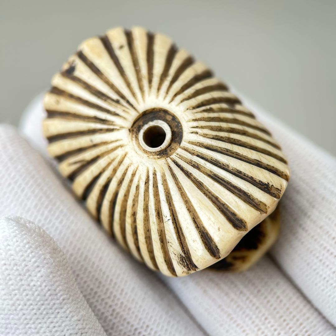 彫刻極上根付天然素材アンティーク骨董飾り物古美術置物細密細工