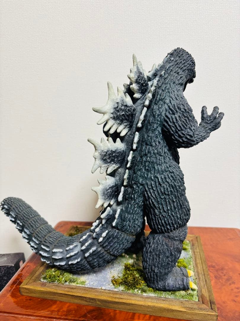 イノウエアーツ　パラダイス　ゴジラ1964 ガレージキット完成品