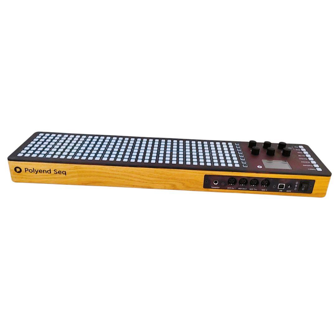 Polyend Seq MIDIシーケンサー Sequencer ポリエンド