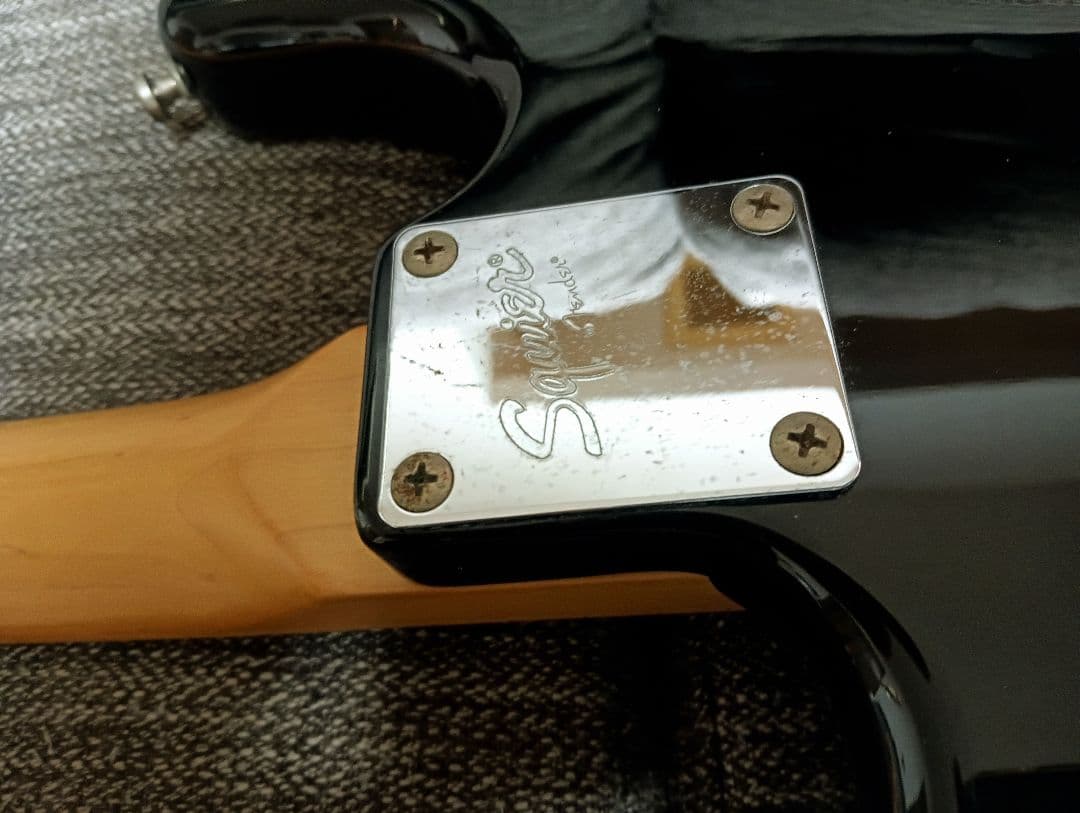 Squier by Fender スクワイヤー フェンダー ストラト