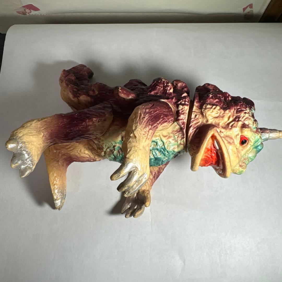 当時物　マルサンオリジナル怪獣ソフビ　アンゴラス