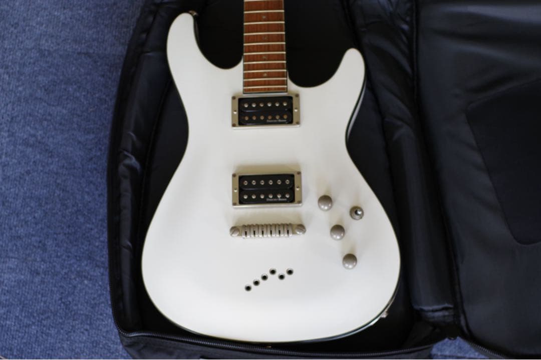 希少白！Ibanez SZ320EX 美品 DuncanPU＋新品ギグバッグ付！