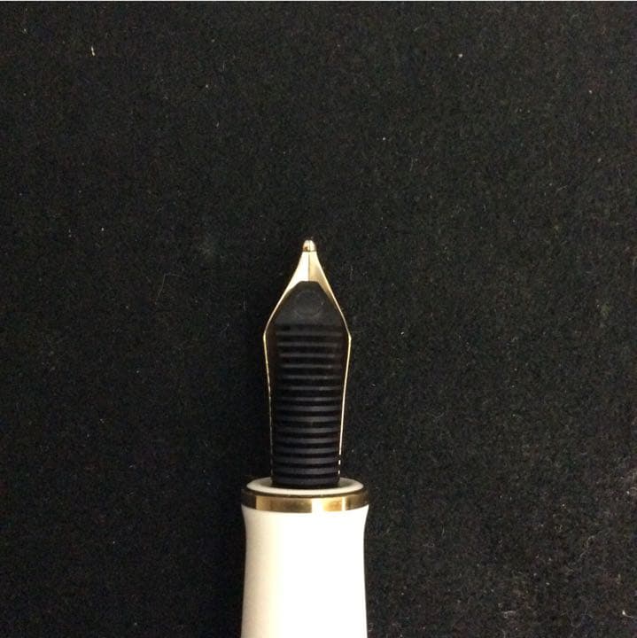 ペリカン万年筆スーべレーンM400ホワイトトータス