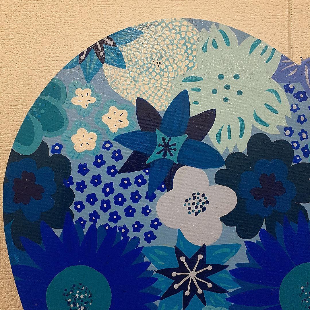 ハート型 青い花だらけのハートの作品 画家　小楠アキコ作品　40×40cm