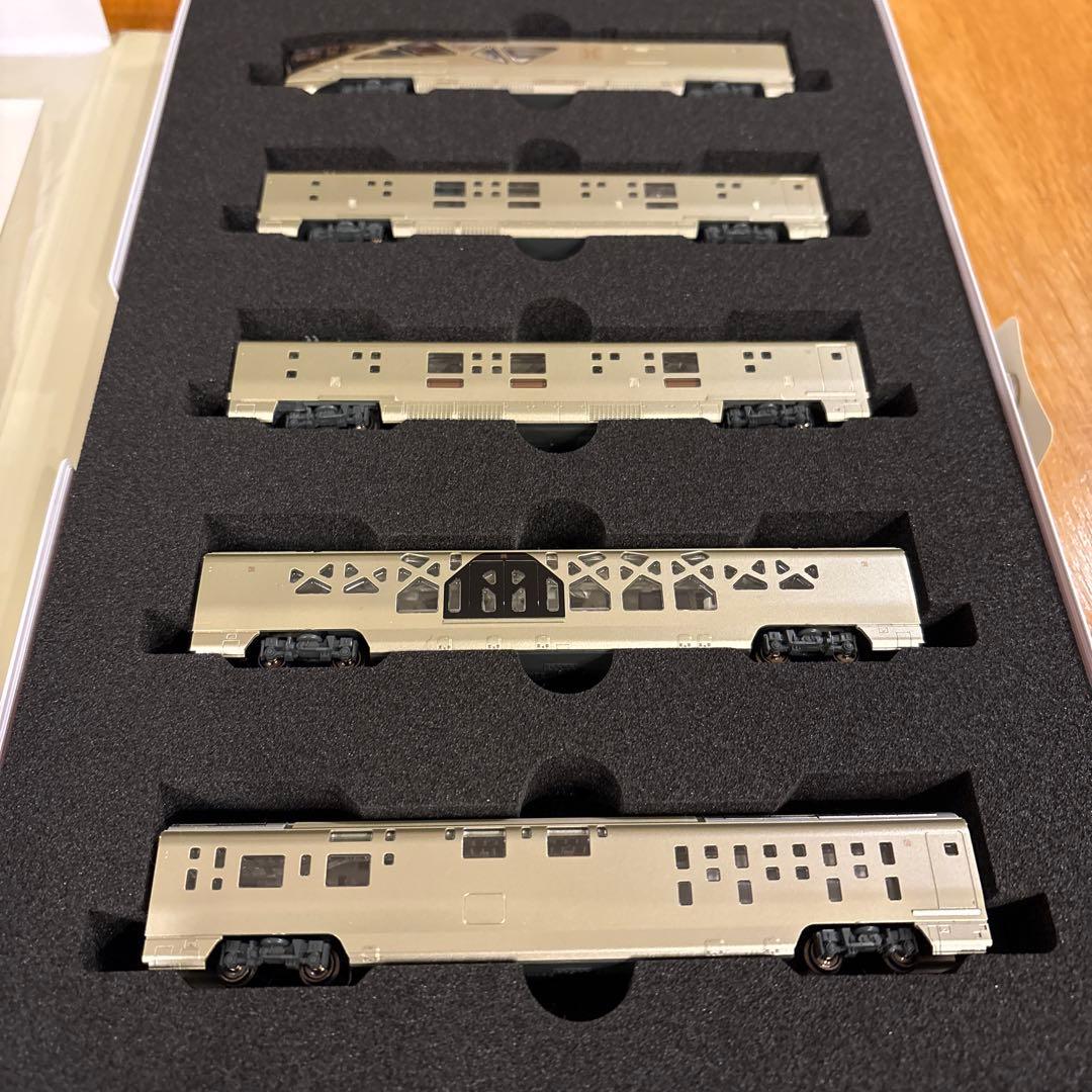 【新同】KATO 10-1447 E001形TRAIN SUITE四季
