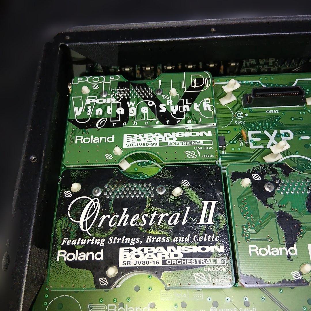 Roland JV-1080 シンセサイザーモジュール