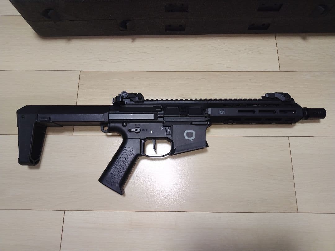 電動ガン　DOUBLE EAGLE ハニーバジャー